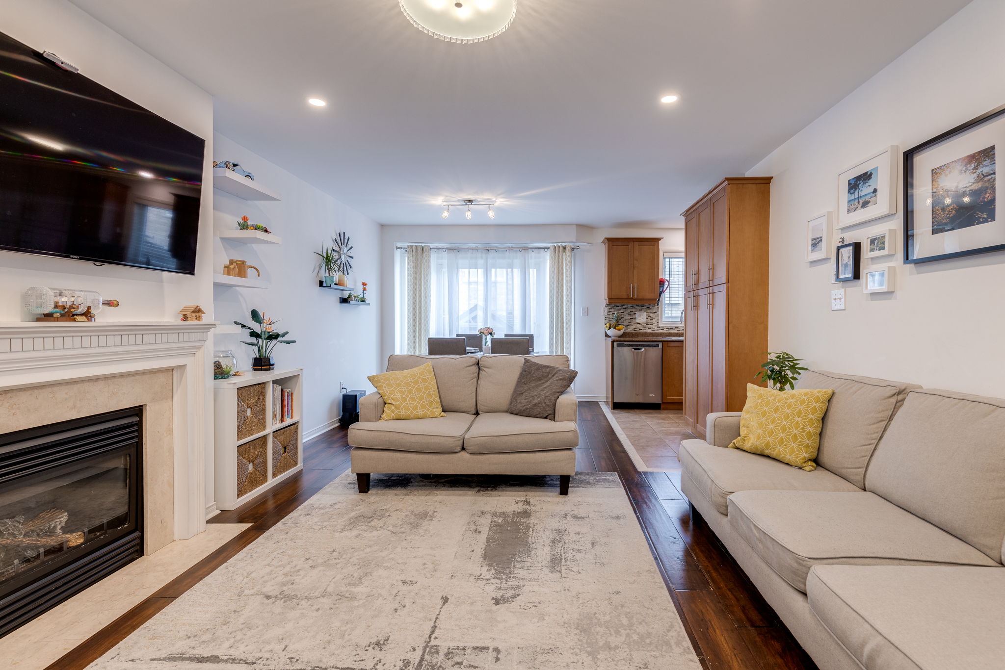 Burlington property showcase — delivered property photograph 8