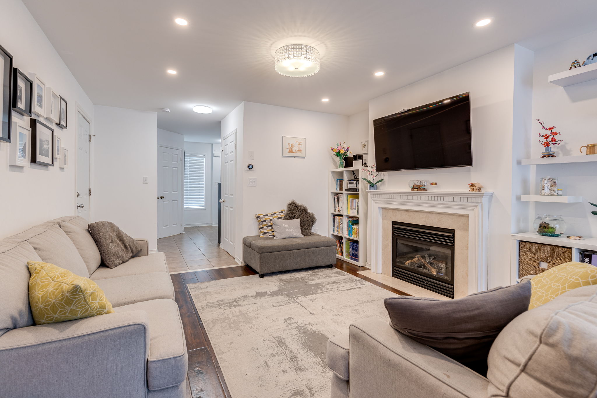 Burlington property showcase — delivered property photograph 9