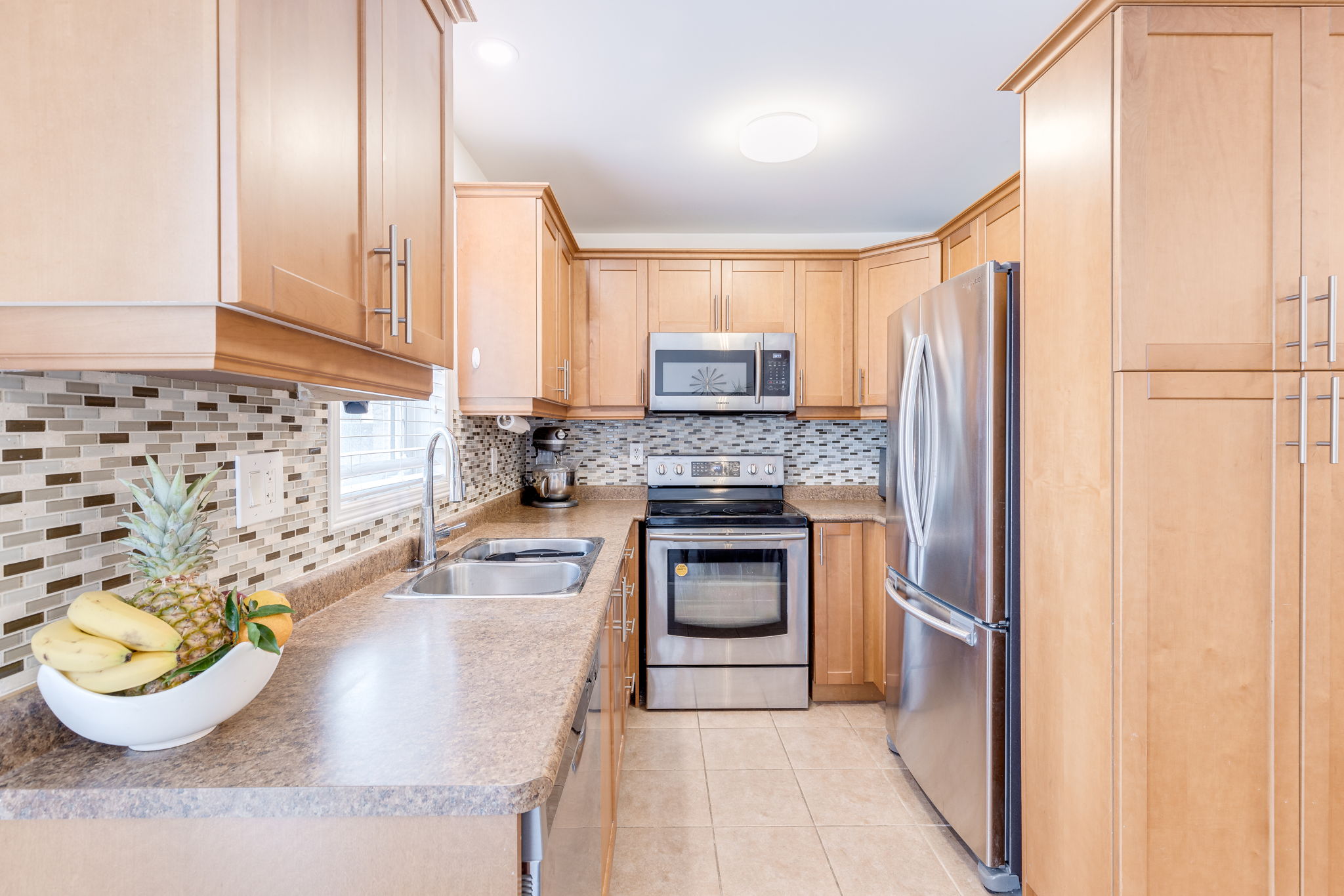 Burlington property showcase — delivered property photograph 12