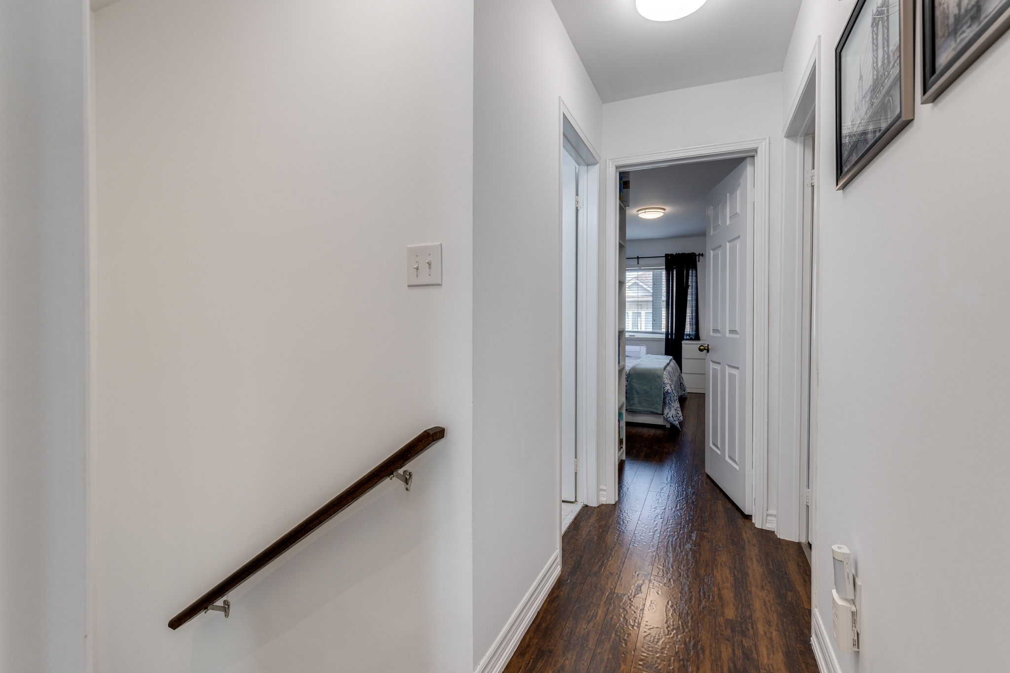 Burlington property showcase — delivered property photograph 16
