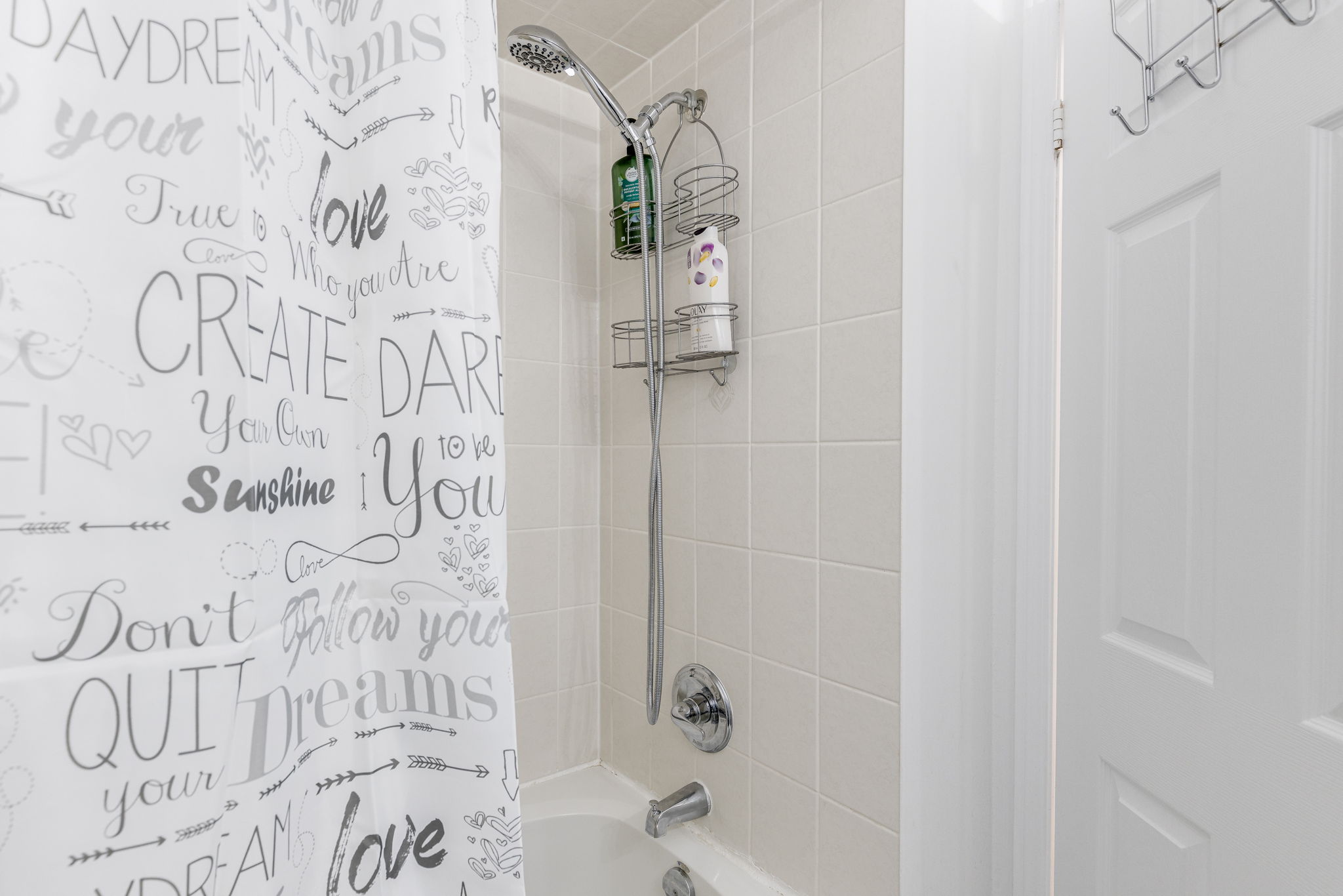 Burlington property showcase — delivered property photograph 20