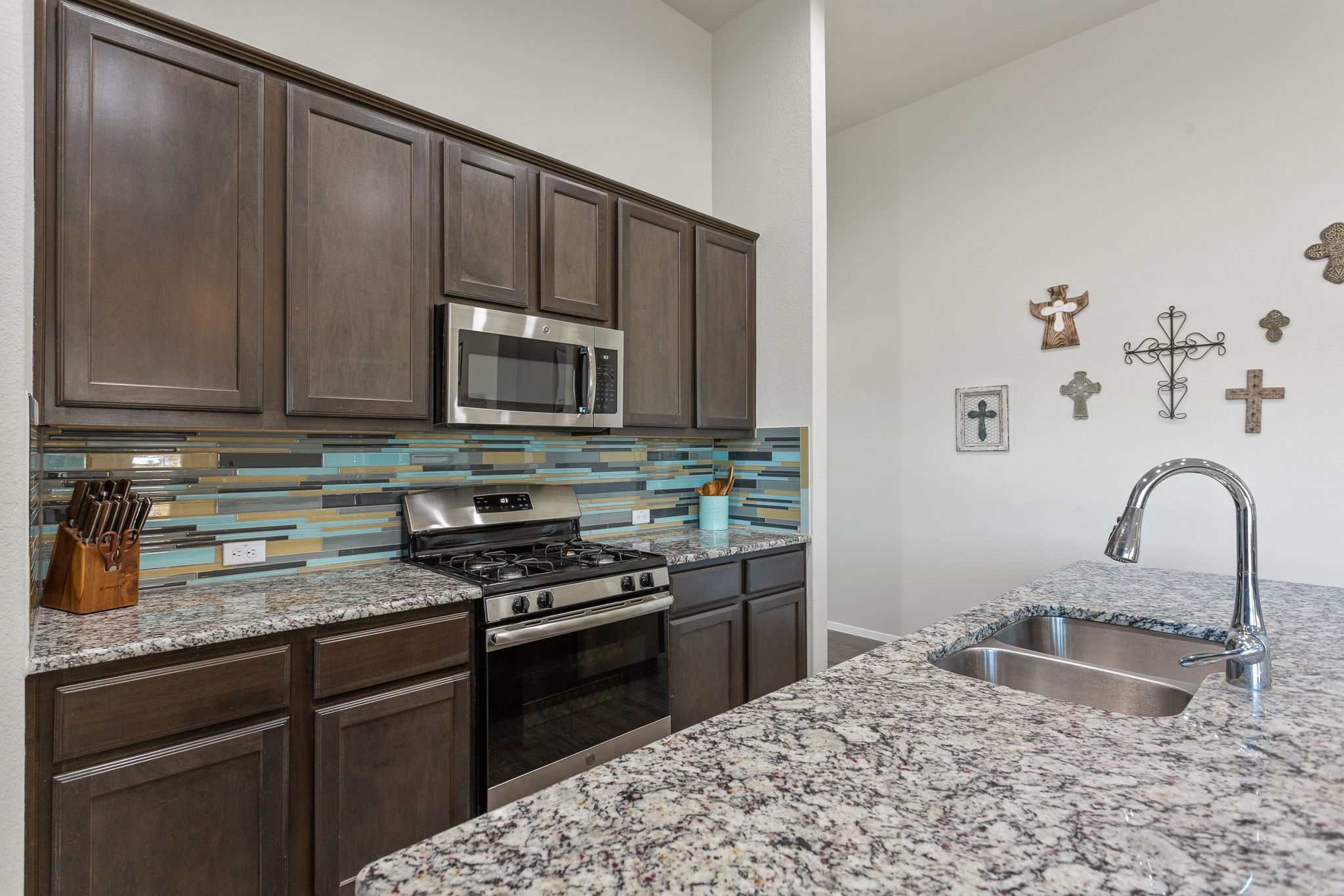 2409 Low Br Cv, Leander, TX 78641, USA Photo 11