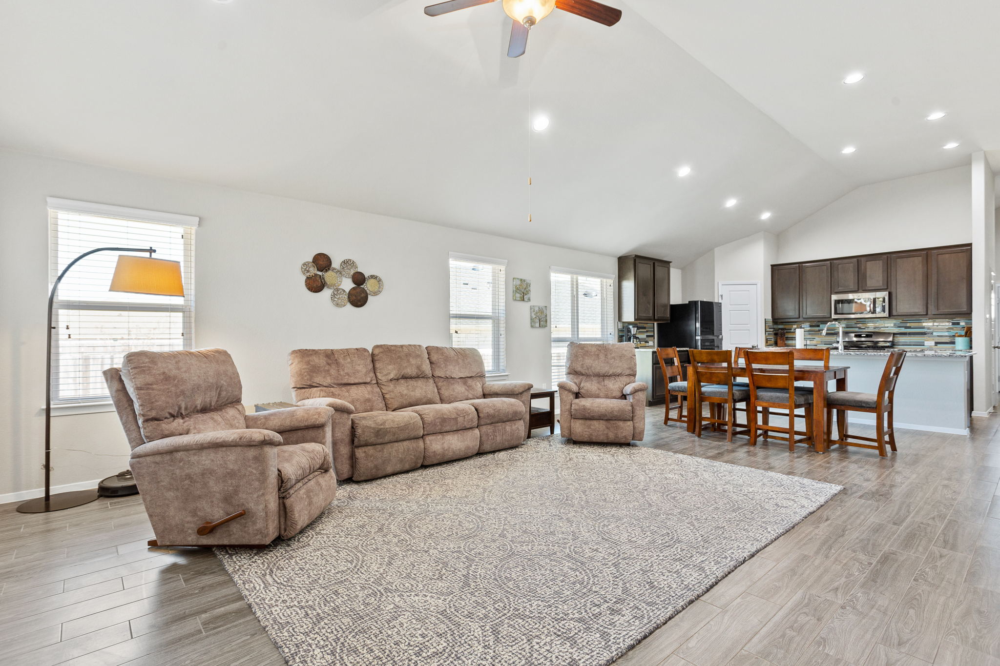 2409 Low Br Cv, Leander, TX 78641, USA Photo 17