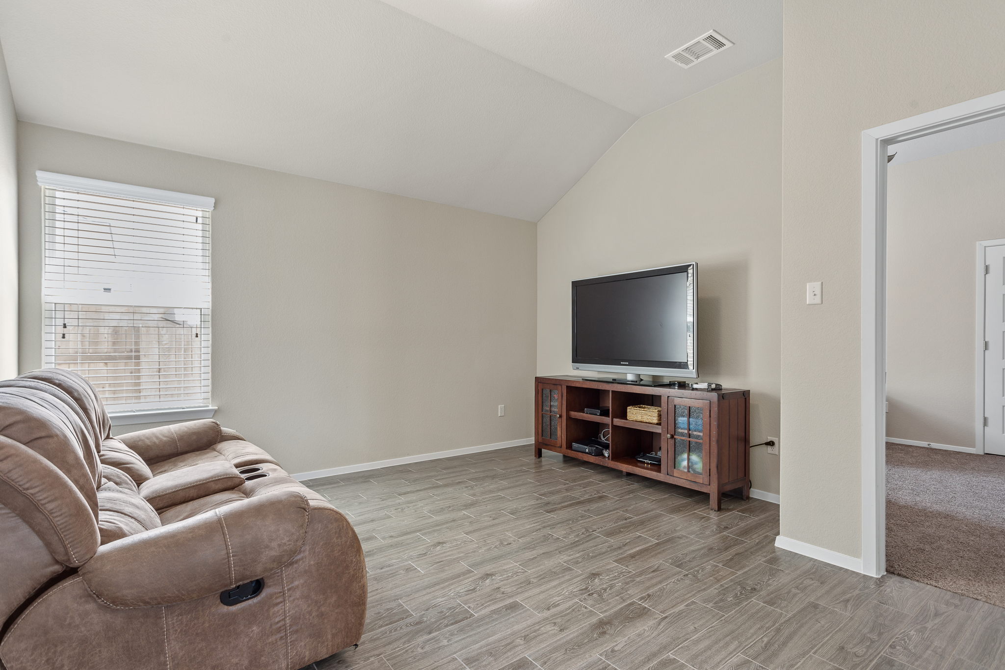 2409 Low Br Cv, Leander, TX 78641, USA Photo 27