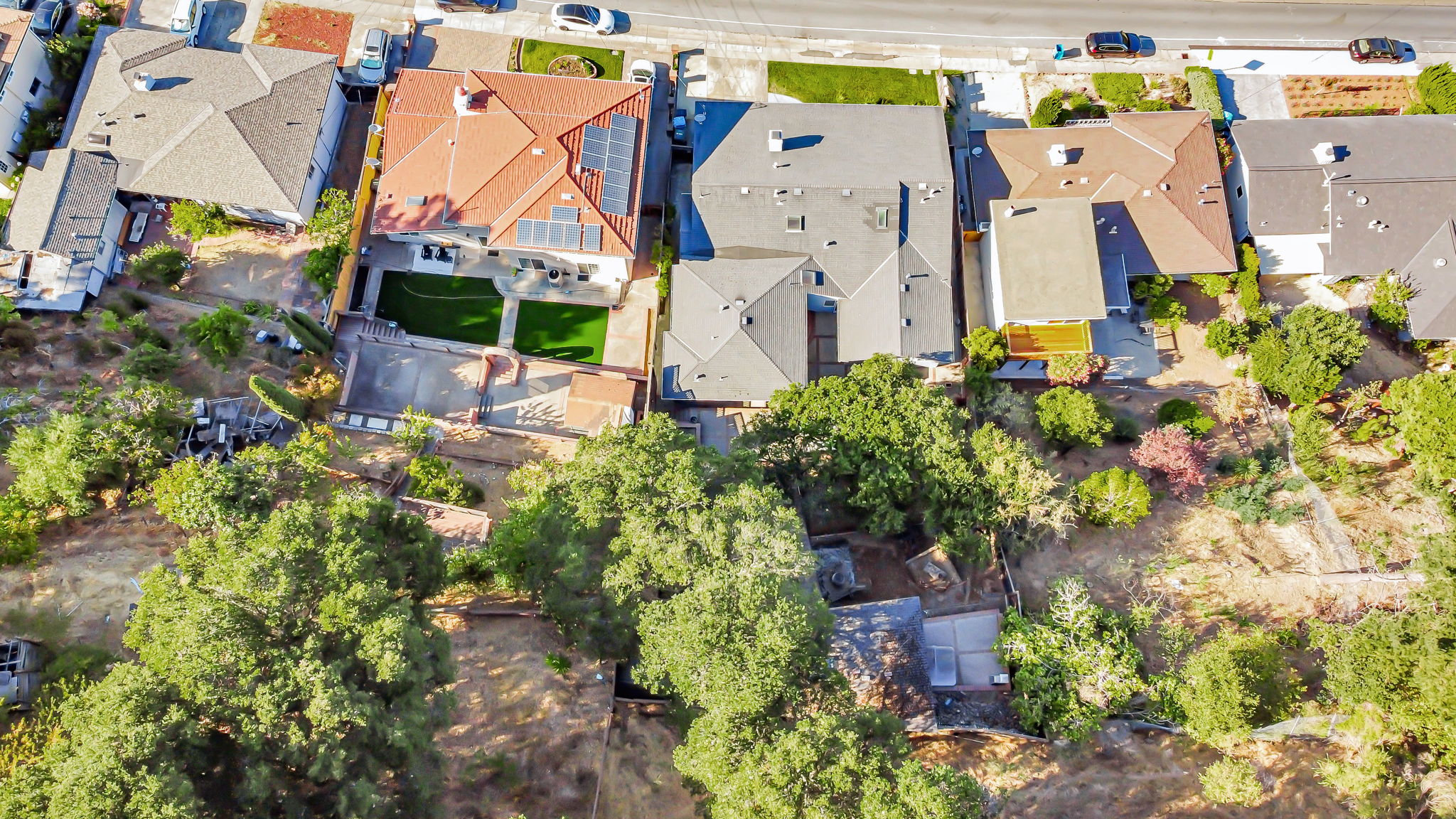 008_AERIAL_241 42nd Ave