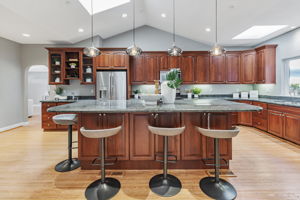 012_241 42nd Ave