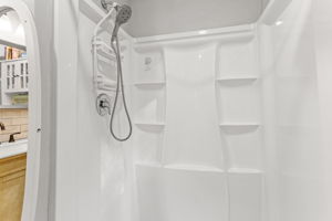  Photo 44