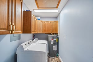 Busbin Rd-S2404-028.jpg