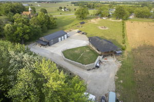  Photo 45