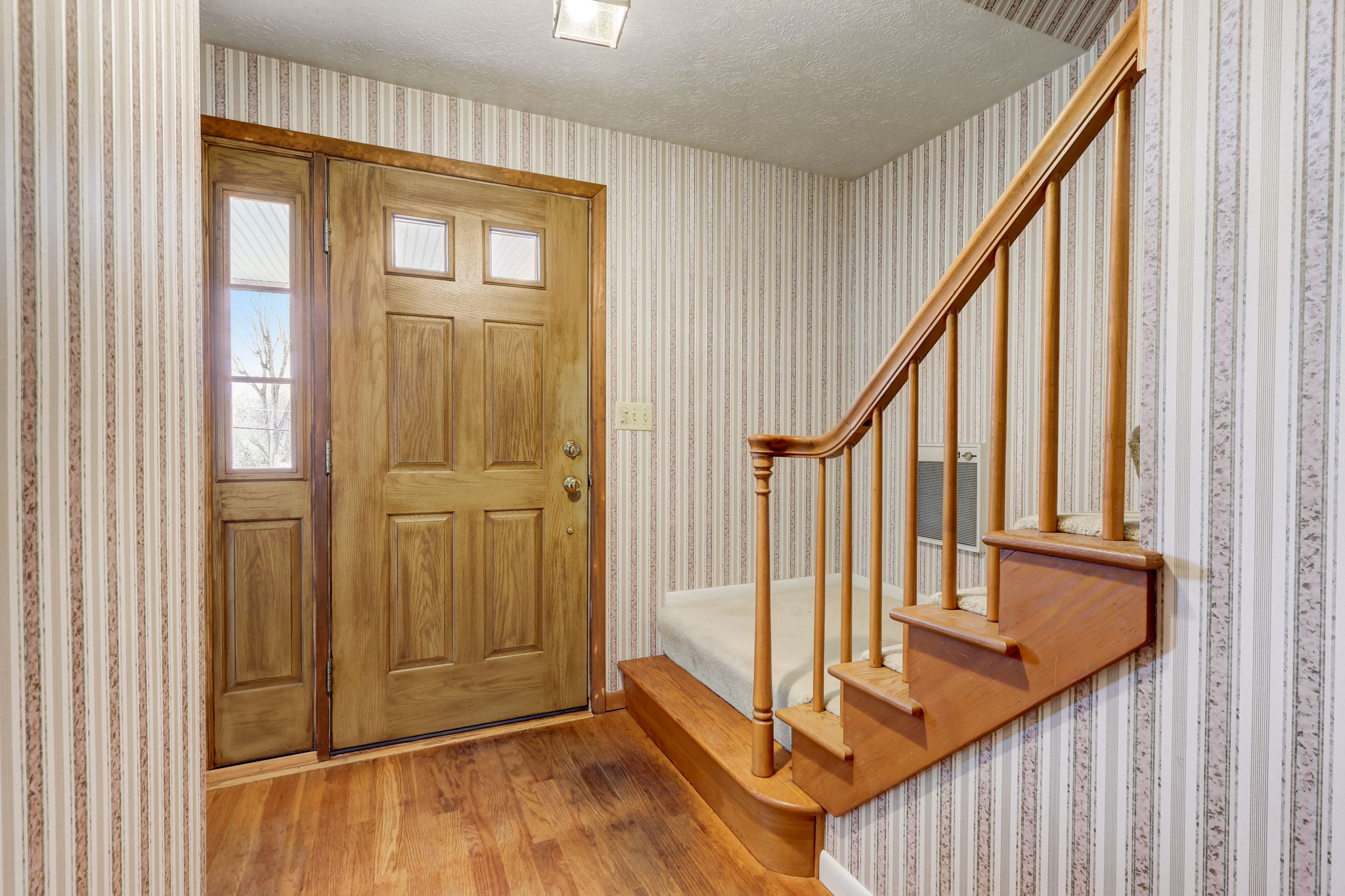 Hazelwood Dr-007