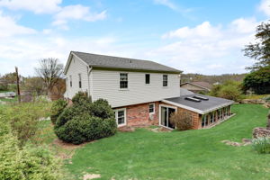 Hazelwood Dr-034
