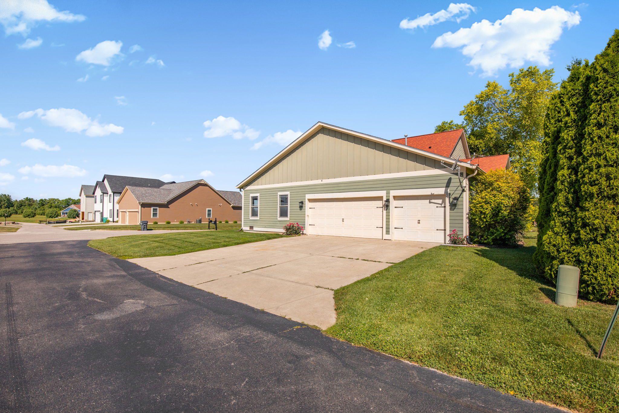  Photo 73