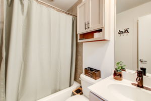 5 Ground Level Full Bath