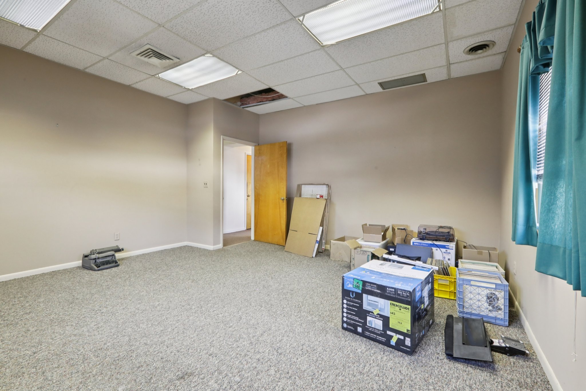 Rock Rd-S0502-048.jpg