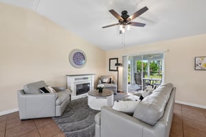 SW 34th Terrace-S0805-006.jpg