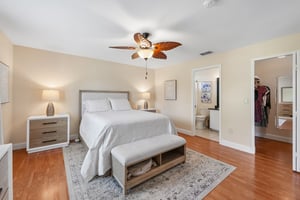 SW 34th Terrace-S0805-020.jpg