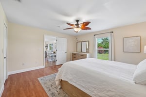 SW 34th Terrace-S0805-023.jpg