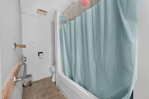  Photo 39