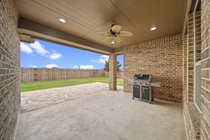  Photo 48