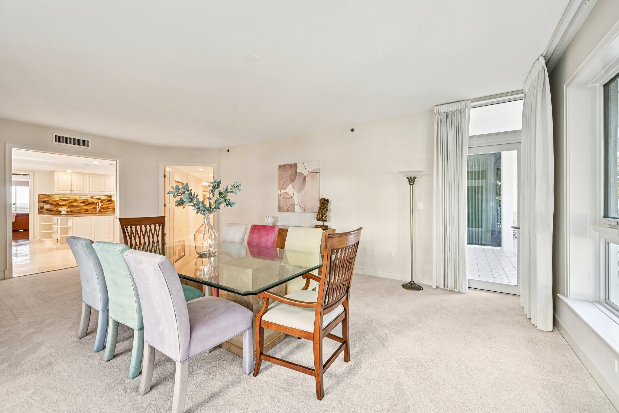 Harbourside Dr-L3001-015.jpg