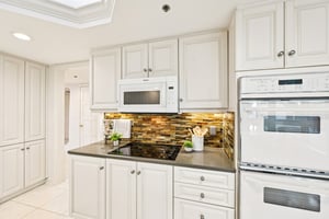 Harbourside Dr-L3001-025.jpg