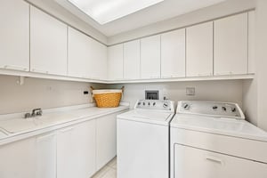 Harbourside Dr-L3001-026.jpg