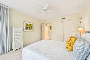 Harbourside Dr-L3001-045.jpg