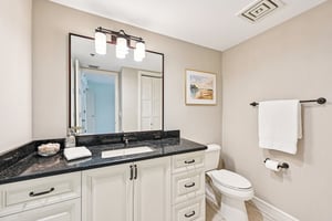 Harbourside Dr-L3001-047.jpg