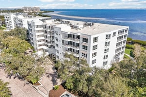 Harbourside Dr-L3001-059.jpg