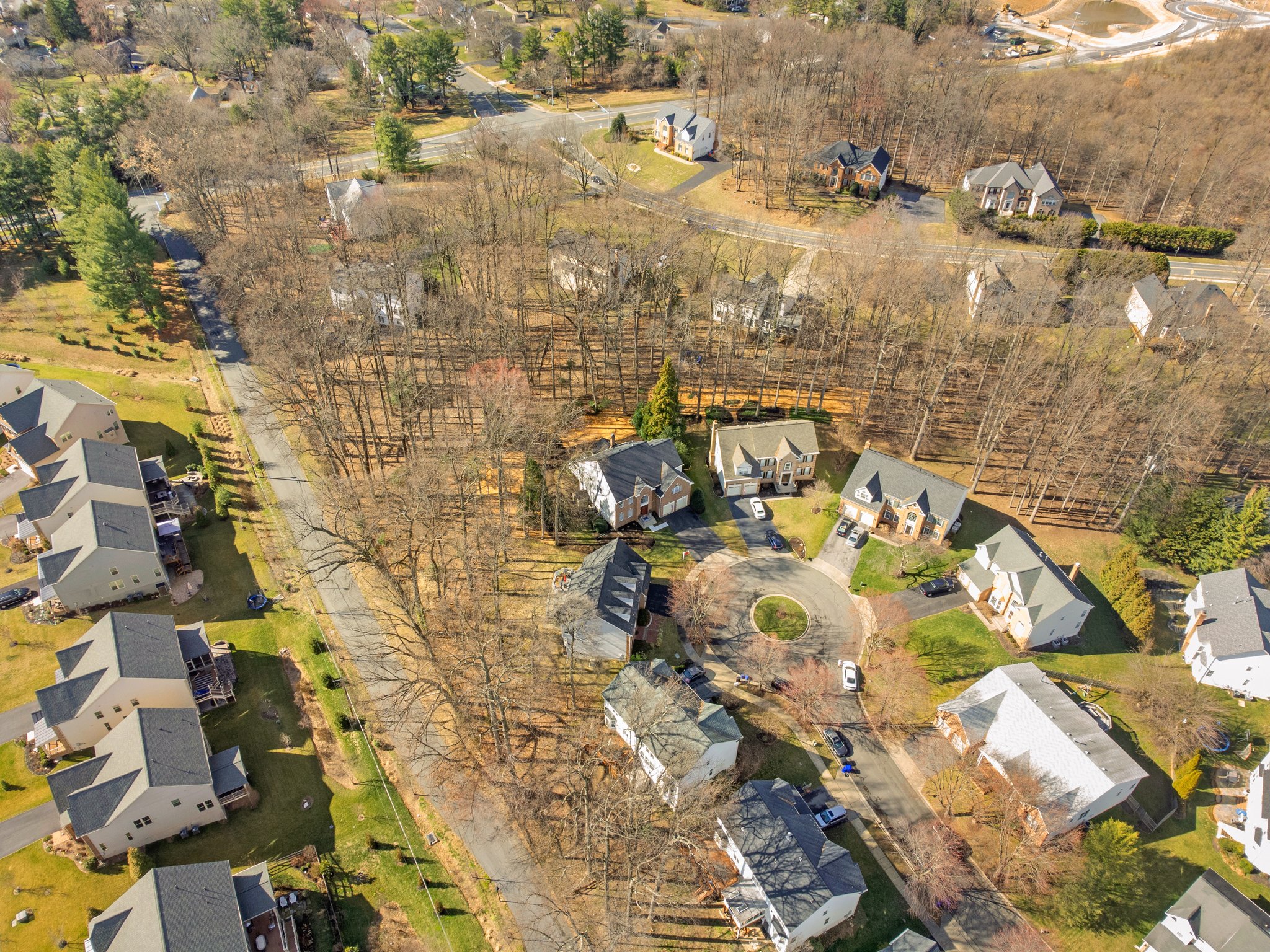 63. 2410 Honeystone Way.jpg