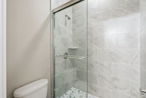  Photo 40
