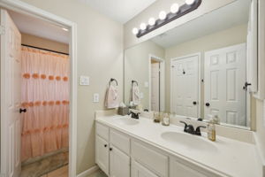  Photo 23