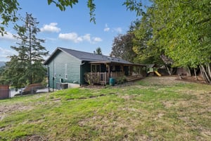 142.jpg