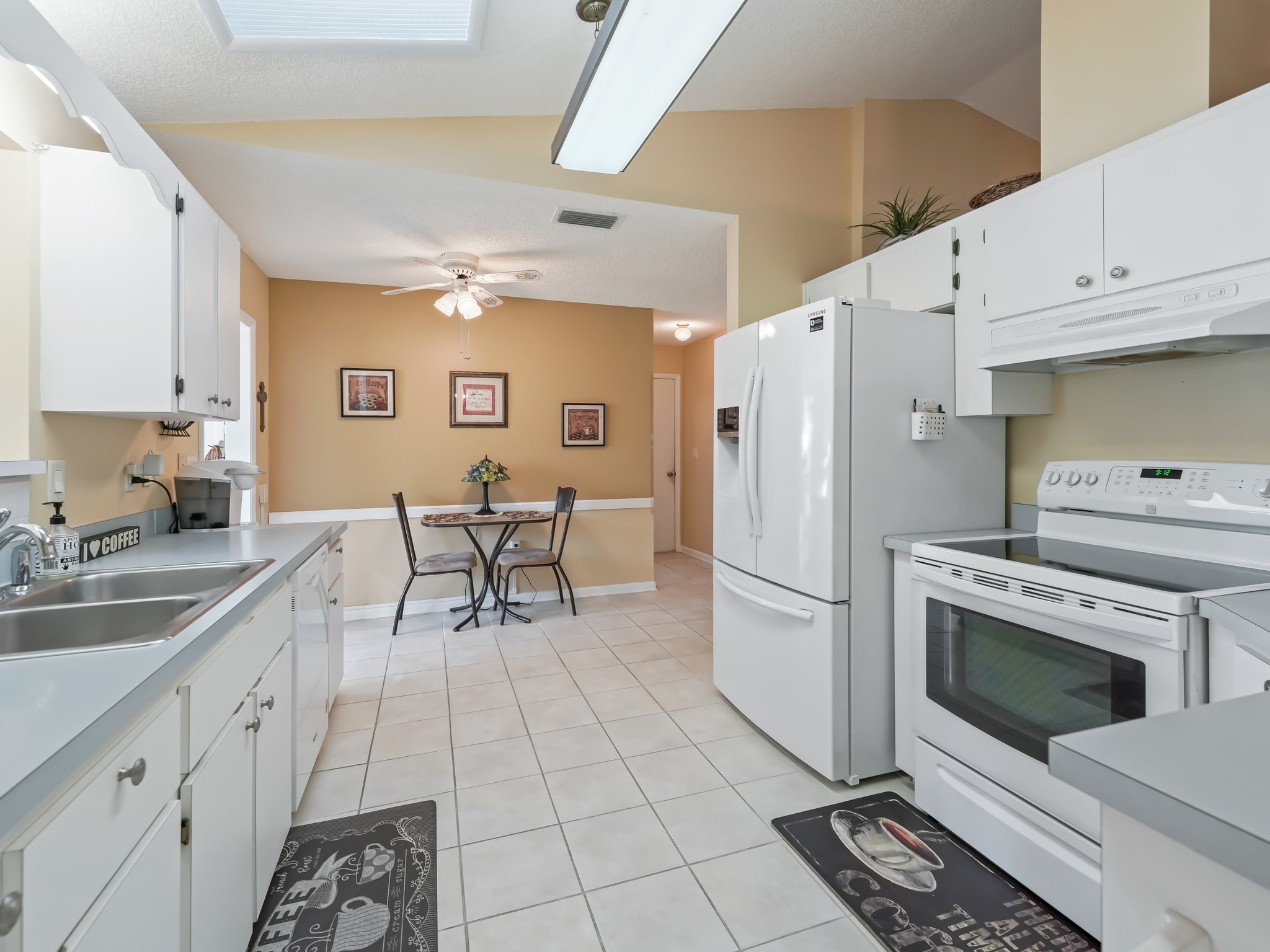 2411 Greenlaw Ct, Leesburg, FL 34788 Opulent Real Estate Media