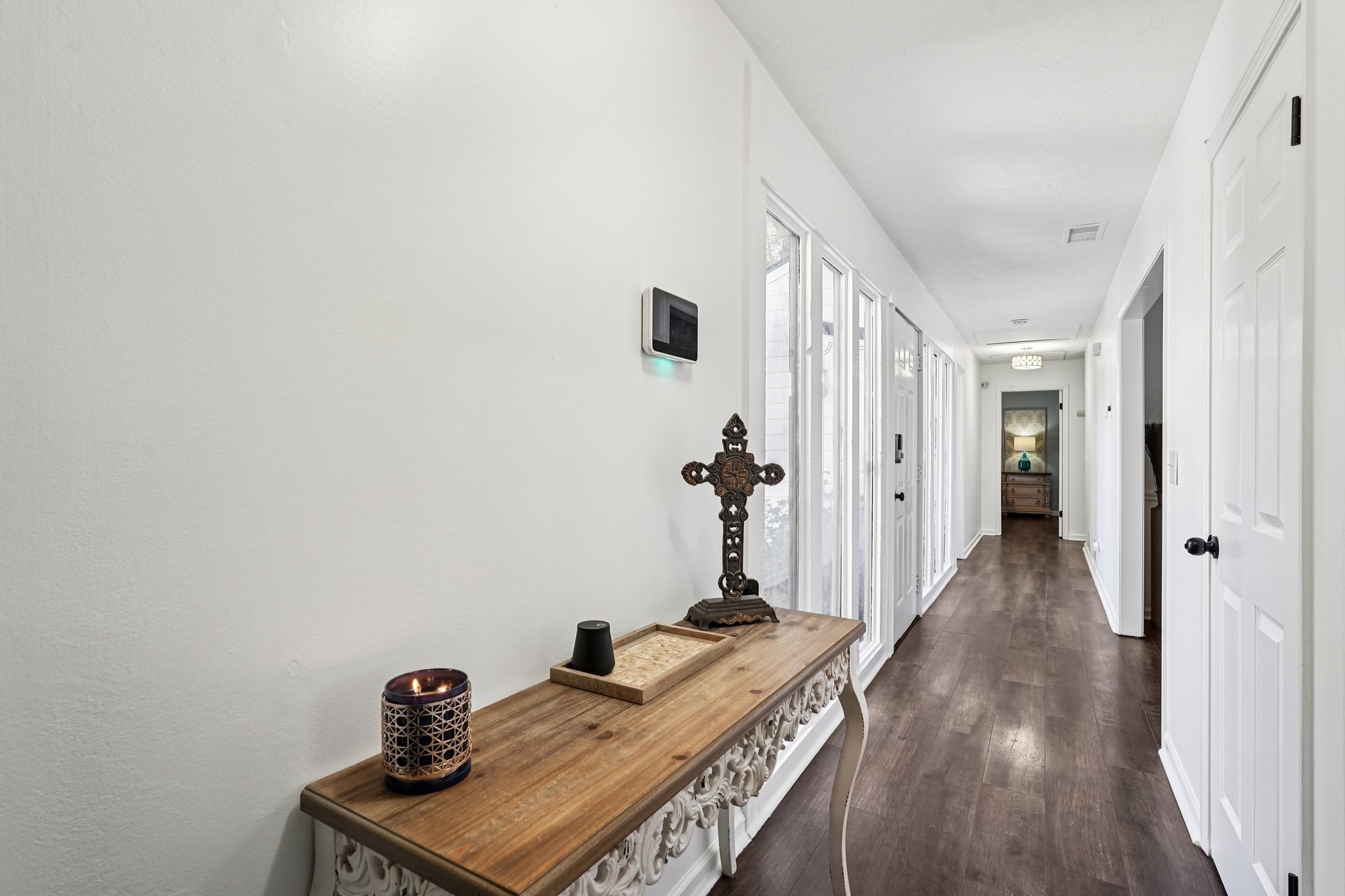 Hidden Hills Dr-S0511-007.jpg