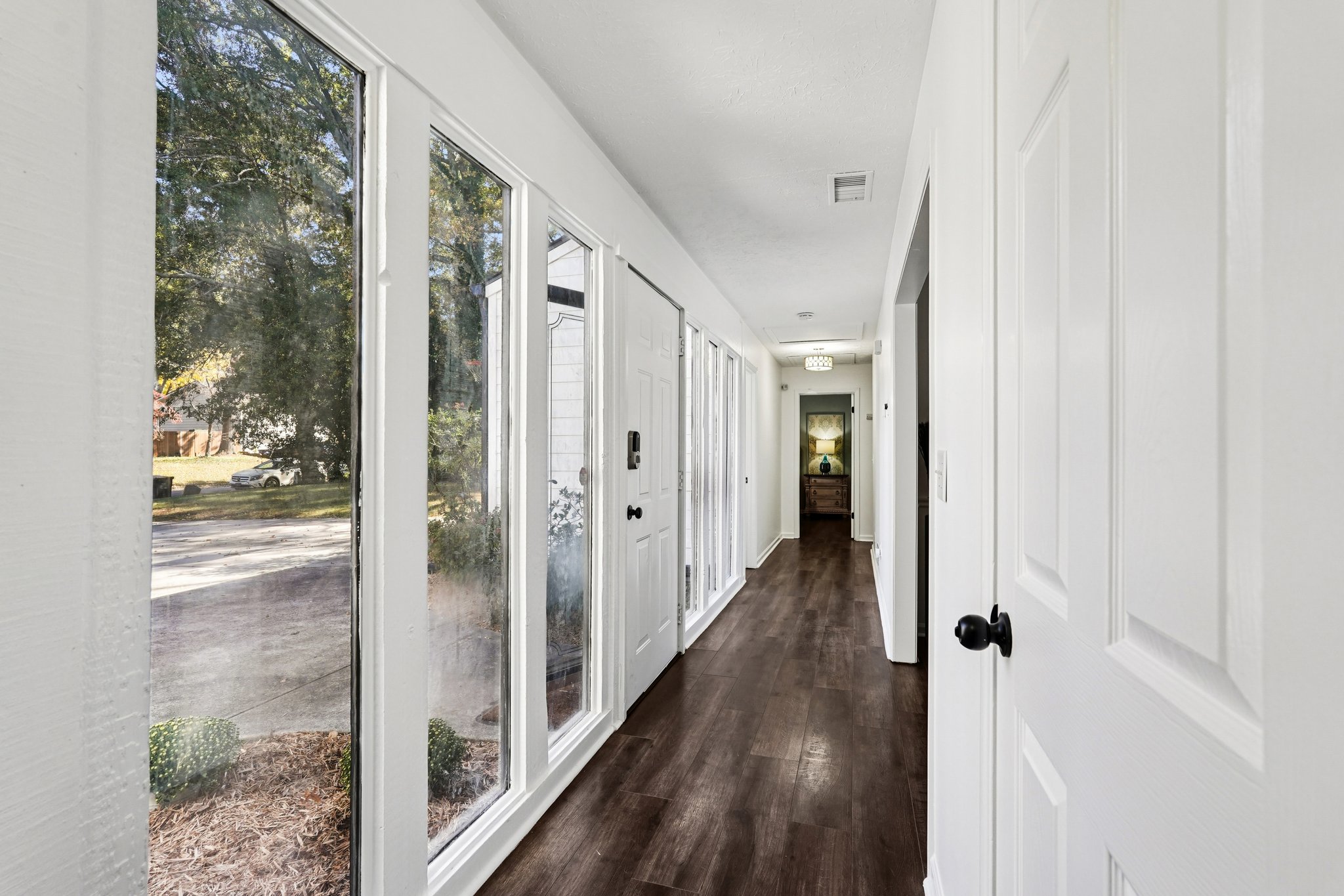 Hidden Hills Dr-S0511-009.jpg