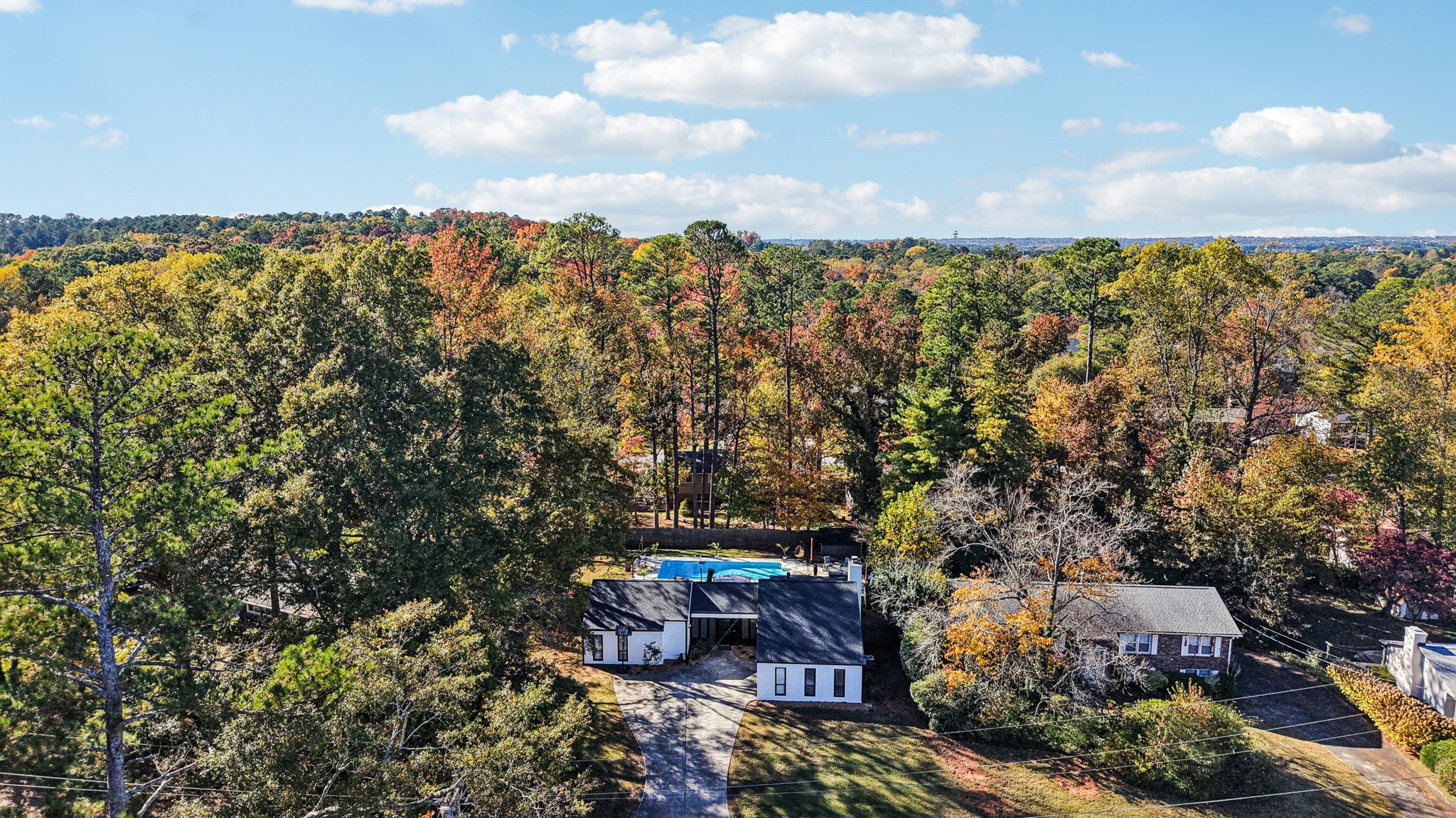 Hidden Hills Dr-S0511-070.jpg