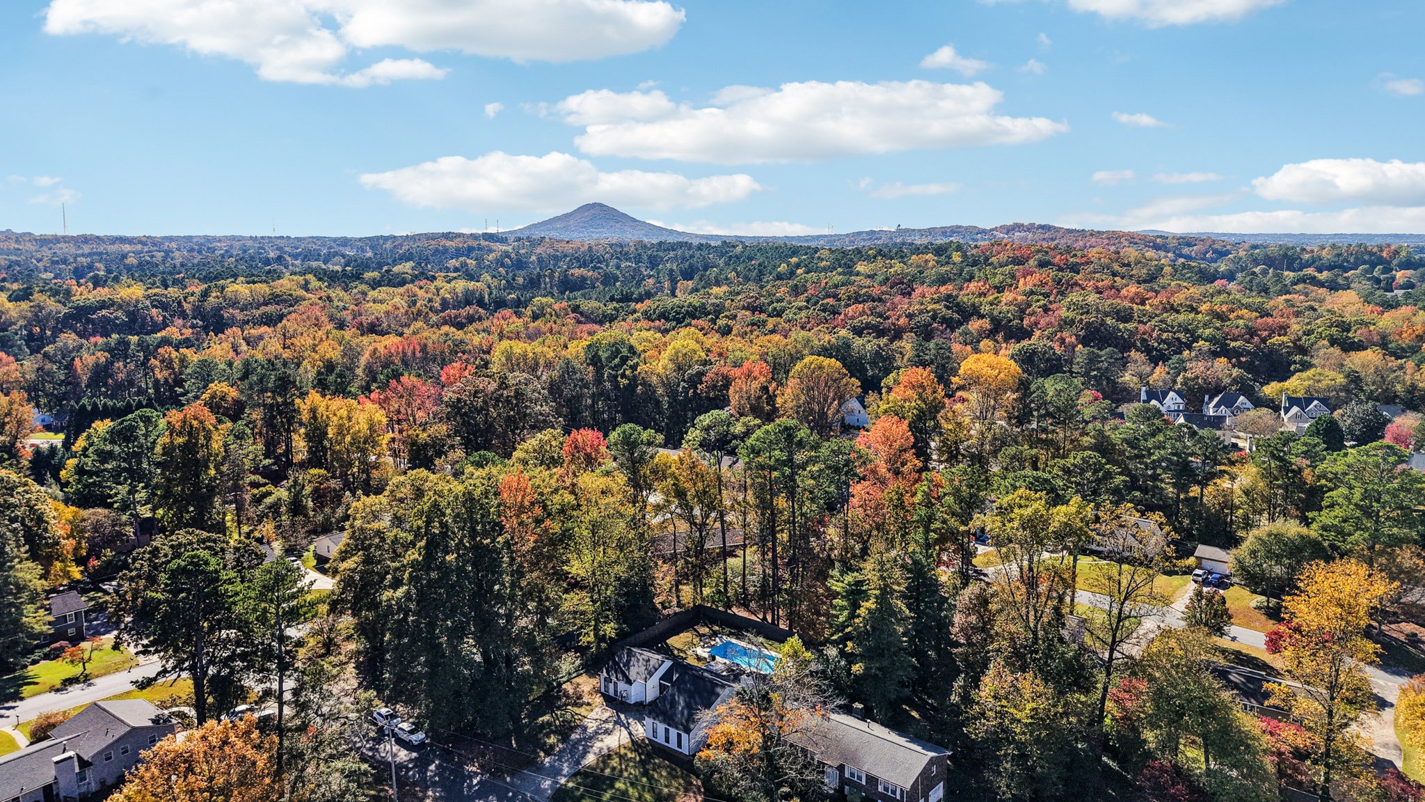 Hidden Hills Dr-S0511-075.jpg