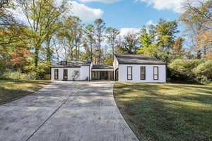 Hidden Hills Dr-S0511-003.jpg