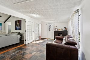 Hidden Hills Dr-S0511-016.jpg