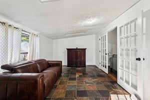 Hidden Hills Dr-S0511-018.jpg