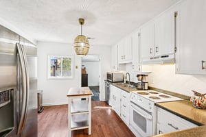 Hidden Hills Dr-S0511-026.jpg