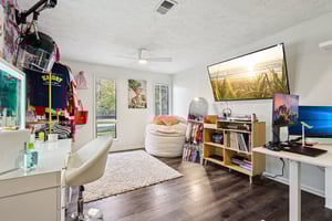 Hidden Hills Dr-S0511-033.jpg