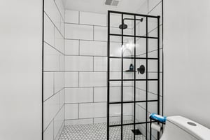 Hidden Hills Dr-S0511-038.jpg