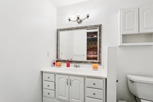 Hidden Hills Dr-S0511-046.jpg