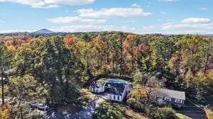 Hidden Hills Dr-S0511-072.jpg