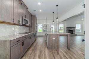 Kitchen/Breakfast Area