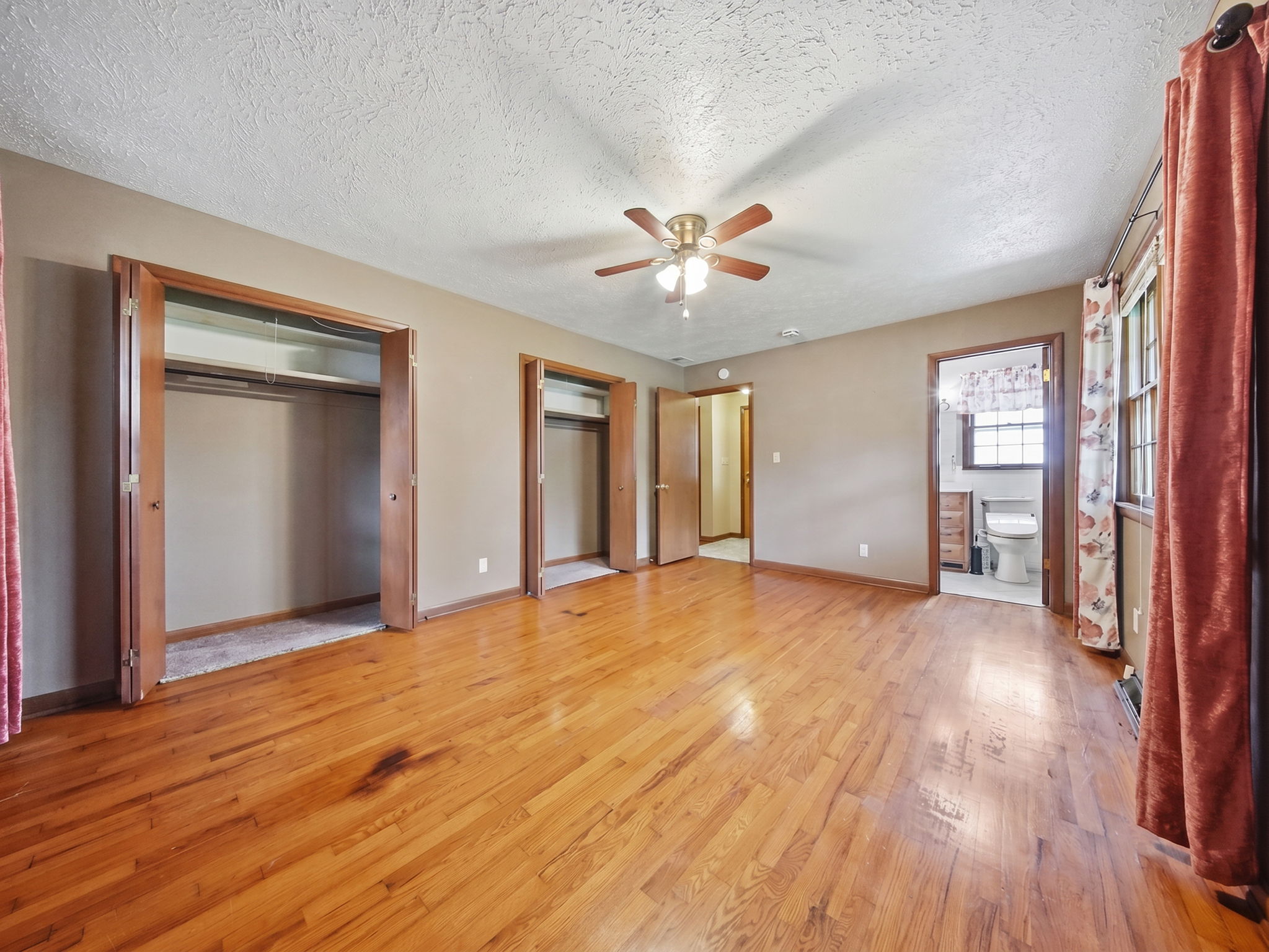master bedroom 1