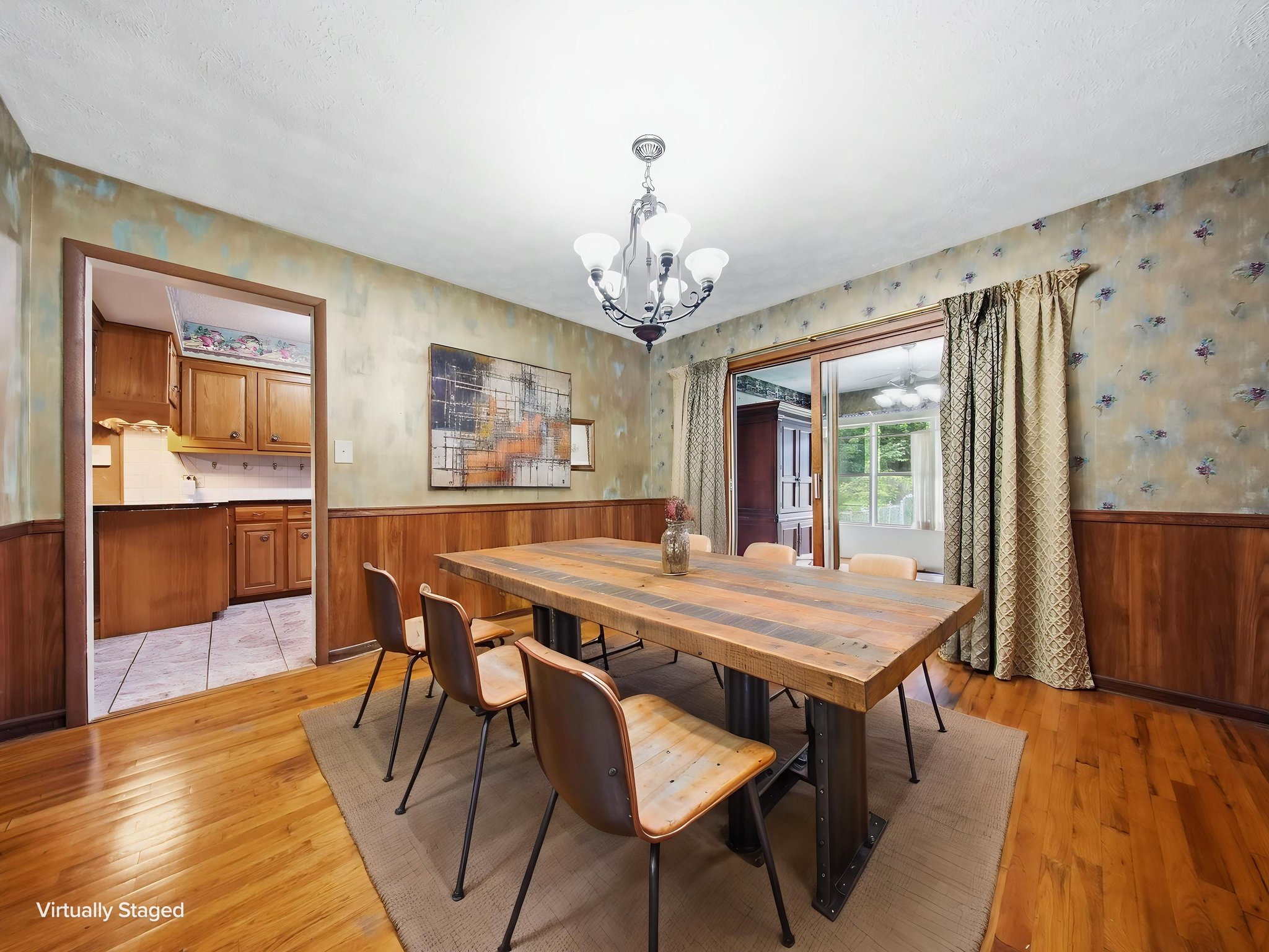dining room 1 virtually staged.jpeg