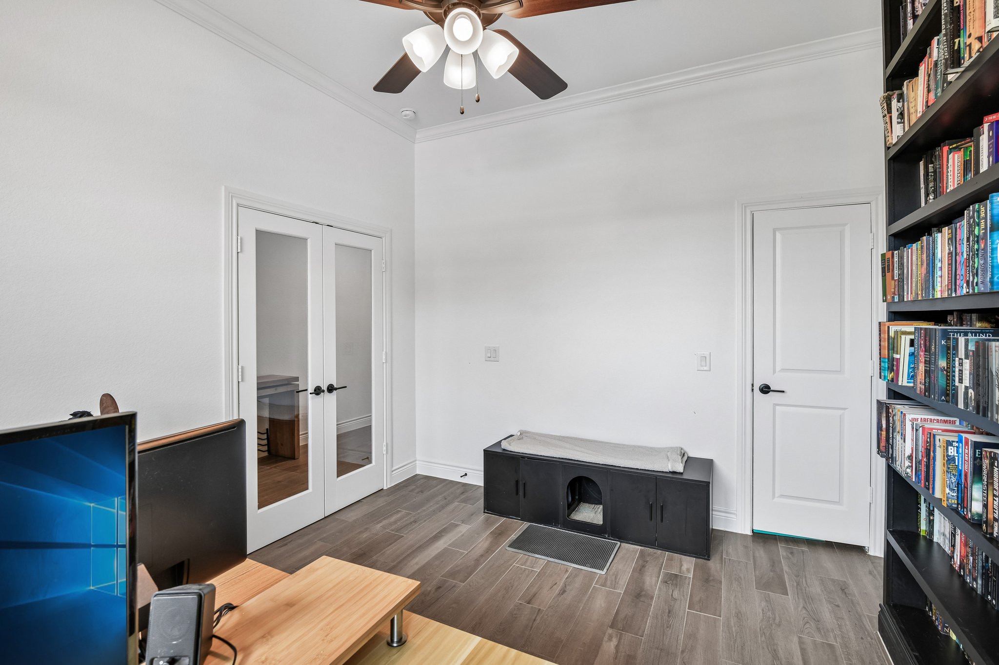Hawthorn Breeze Way-S1710-020.jpg